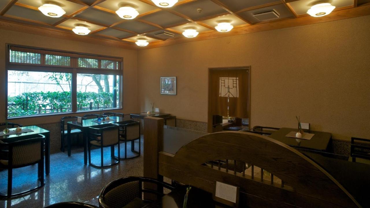 Arima Onsen Tocen Goshobo Hotel Kóbe Kültér fotó Interior of a soba restaurant in Tokyo